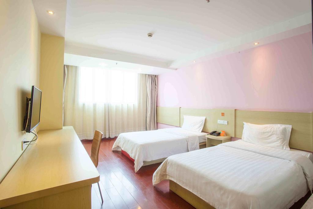 7Days Inn Dalian Wafangdian Railway Station Стая снимка